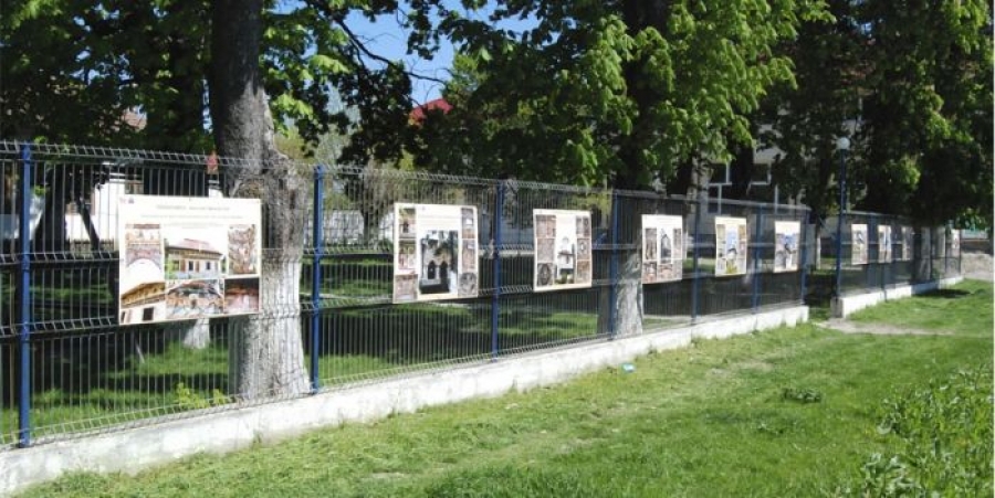 EXPOZITIE: Tamaioarele, biserici din Oltenia de nord